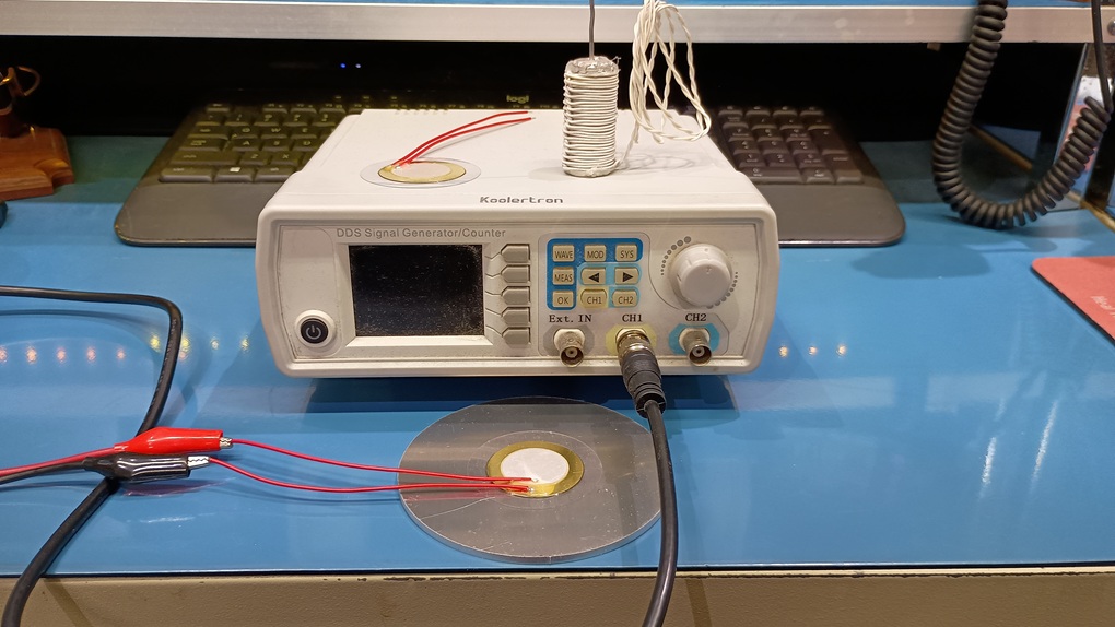 The Piezo Transducer photo